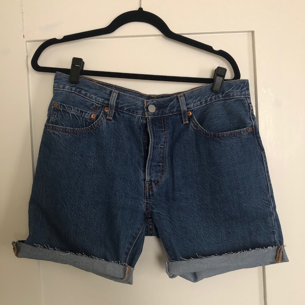 Vintage Levi 501 cutoff shorts